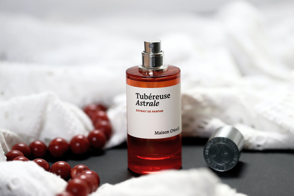 Maison Crivelli Tubéreuse Astrale Abfüllung – cremig-floraler Unisex-Duft mit Tuberose, Zimt und Leder – Parfum Probe DFP