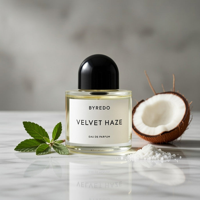 Byredo Velvet Haze Abfüllung - gourmand-warmer Unisex-Duft mit Kokoswasser und Kaka - 2ml Parfum Probe DFP