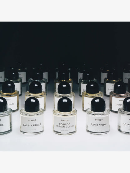Byredo Blanche Abfüllung - floral-aldehydischer Unisex-Duft mit Rose und Moschus - 2ml Duftprobe DFP
