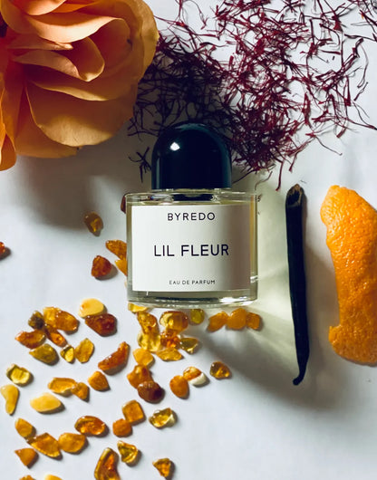 Byredo Lil Fleur Abfüllung - fruchtig-floraler Unisex-Duft mit Johannisbeere und Rose - 2ml Parfum Probe DFP