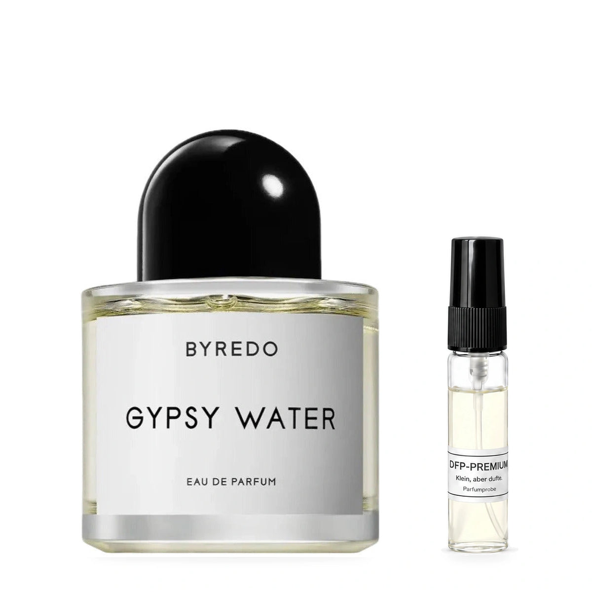 Byredo Gypsy Water: Originalflakon neben einer DFP Parfumprobe im Glaszerstäuber mit schwarzer Kappe auf weissem Hintergrund.