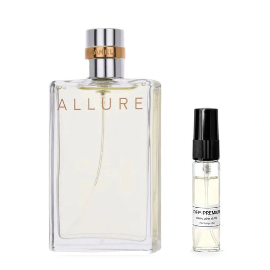 Chanel Allure Eau de Toilette: Originalflakon neben einer DFP Parfumprobe im Glaszerstäuber mit schwarzer Kappe auf weissem Hintergrund.