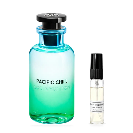 Louis Vuitton Pacific Chill: Originalflakon neben einer DFP Parfumprobe im Glaszerstäuber mit schwarzer Kappe auf weissem Hintergrund.