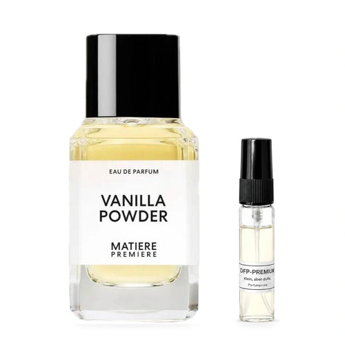 Matiere Premiere Vanilla Powder: Originalflakon neben einer DFP Parfumprobe im Glaszerstäuber mit schwarzer Kappe auf weissem Hintergrund.