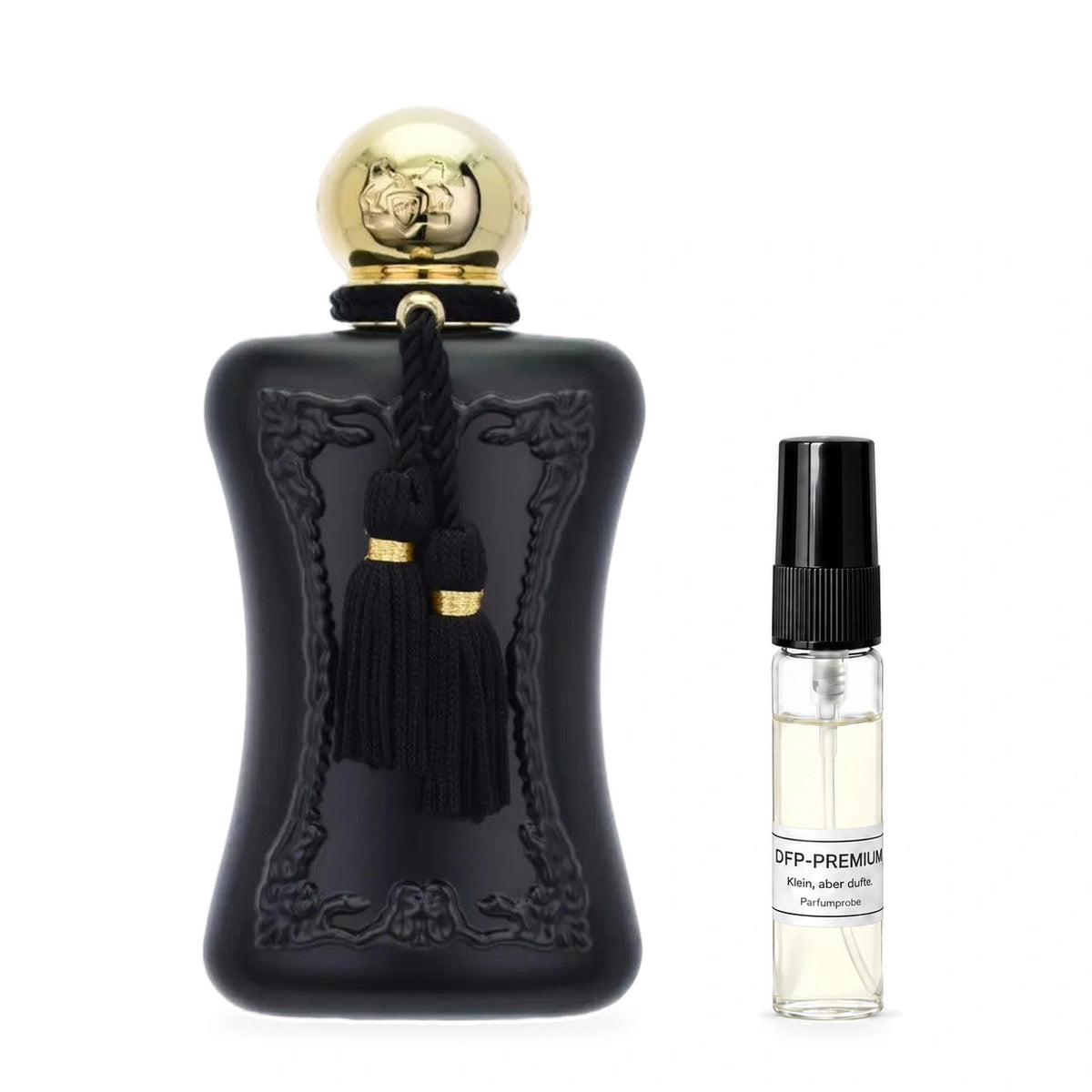 Parfums de Marly Athalia: Originalflakon neben einer DFP Parfumprobe im Glaszerstäuber mit schwarzer Kappe auf weissem Hintergrund.