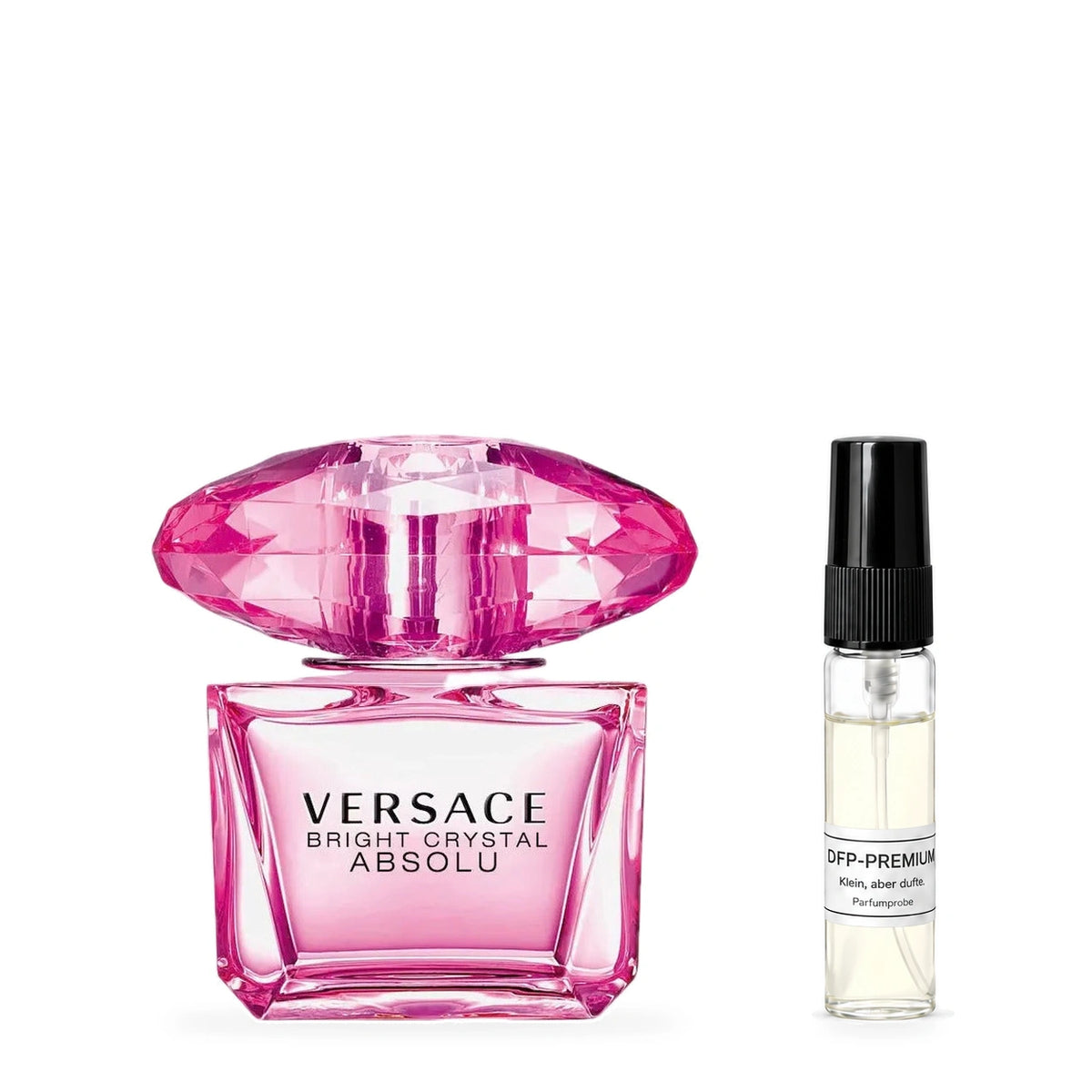 Versace Bright Crystal Absolu: Originalflakon neben einer DFP Parfumprobe im Glaszerstäuber mit schwarzer Kappe auf weissem Hintergrund.