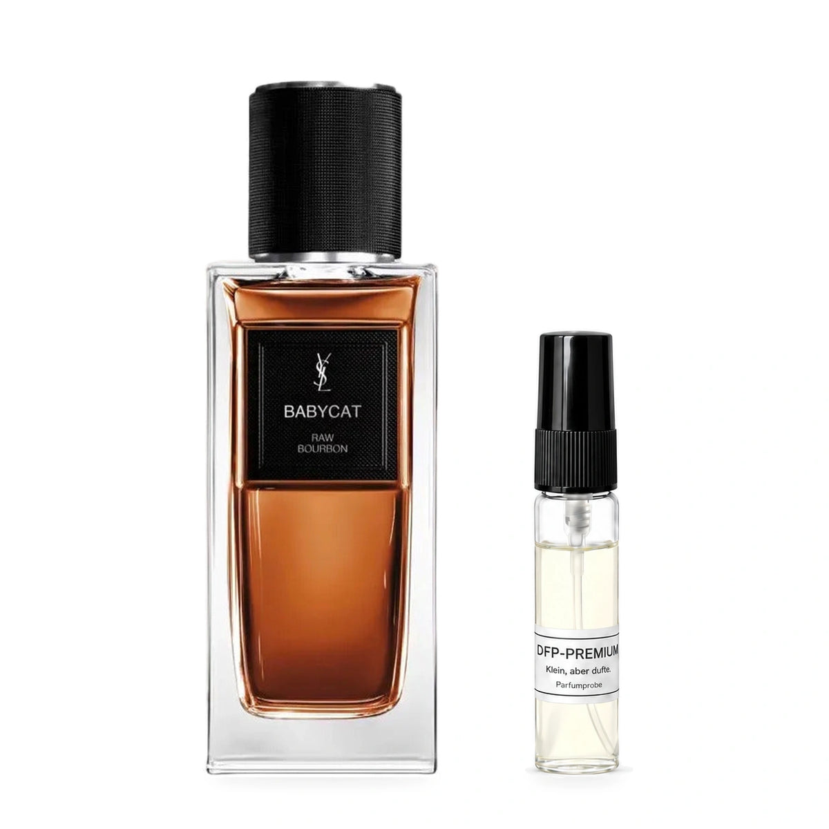 Yves Saint Laurent Babycat: Originalflakon neben einer DFP Parfumprobe im Glaszerstäuber mit schwarzer Kappe auf weissem Hintergrund.