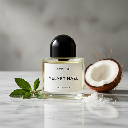 Byredo Velvet Haze Abfüllung - gourmand-warmer Unisex-Duft mit Kokoswasser und Kaka - 2ml Parfum Probe DFP